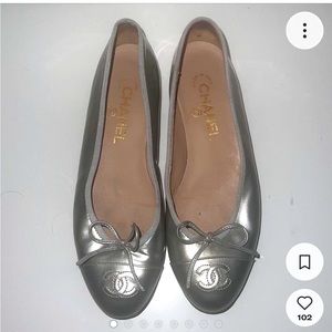 CHANEL FLATS
